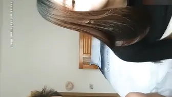 超姐弟乱伦，爸妈出去玩换妻姐弟俩在家搞乱伦