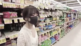 「香港极品美少女」狂操内射玩偶姐姐惩罚她说谎话